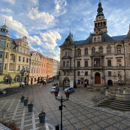 Apartament Przy Ratuszu Kłodzko Buitenkant foto
