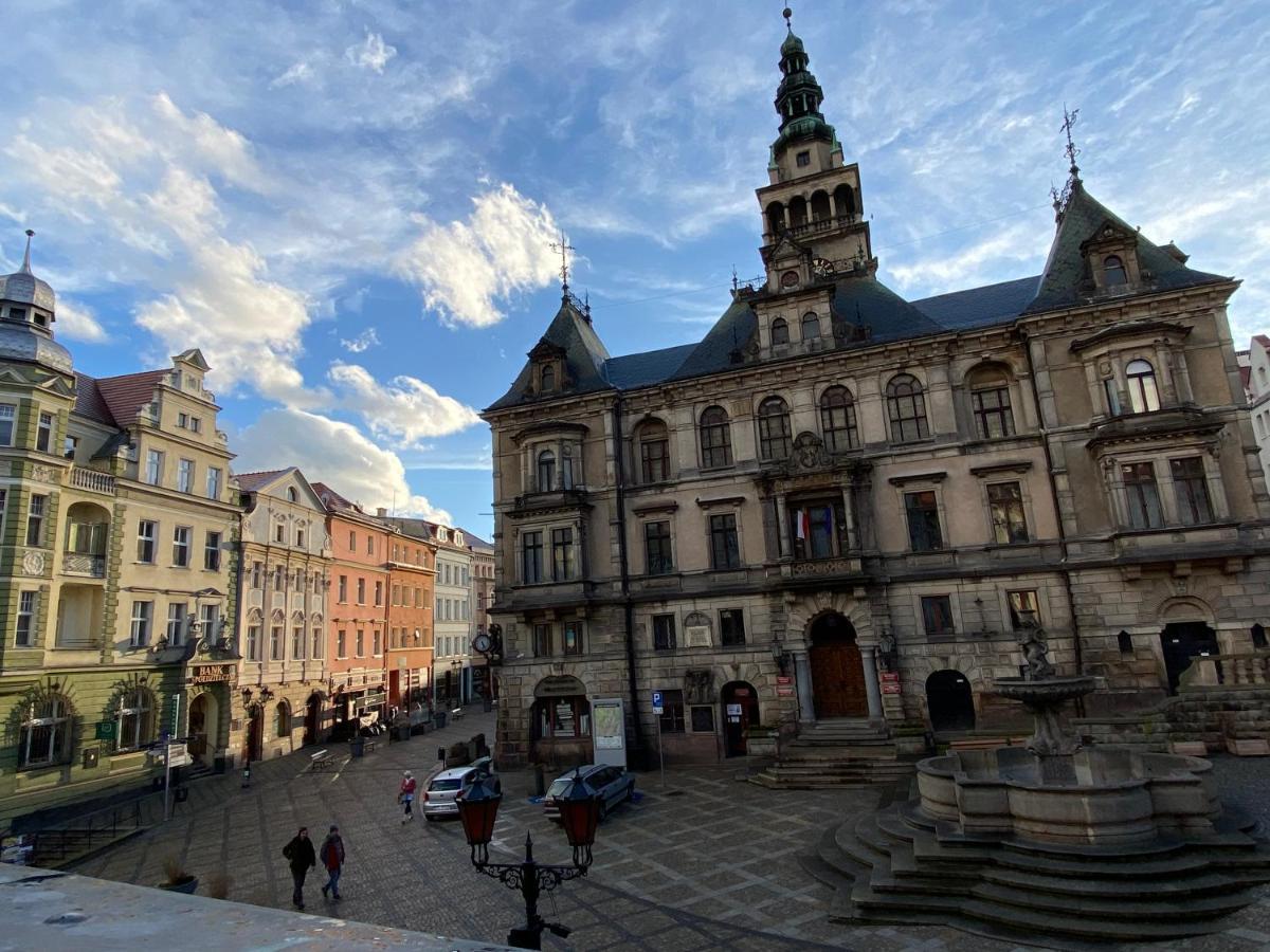 Apartament Przy Ratuszu Kłodzko Buitenkant foto
