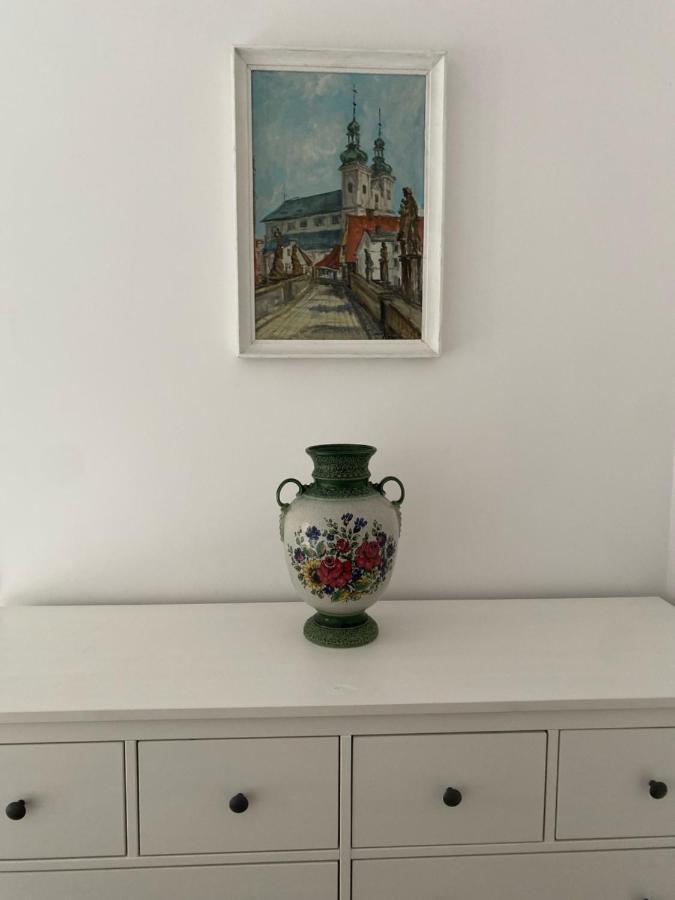 Apartament Przy Ratuszu Kłodzko Buitenkant foto