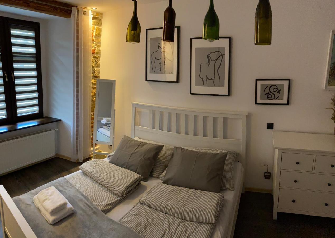 Apartament Przy Ratuszu Kłodzko Buitenkant foto