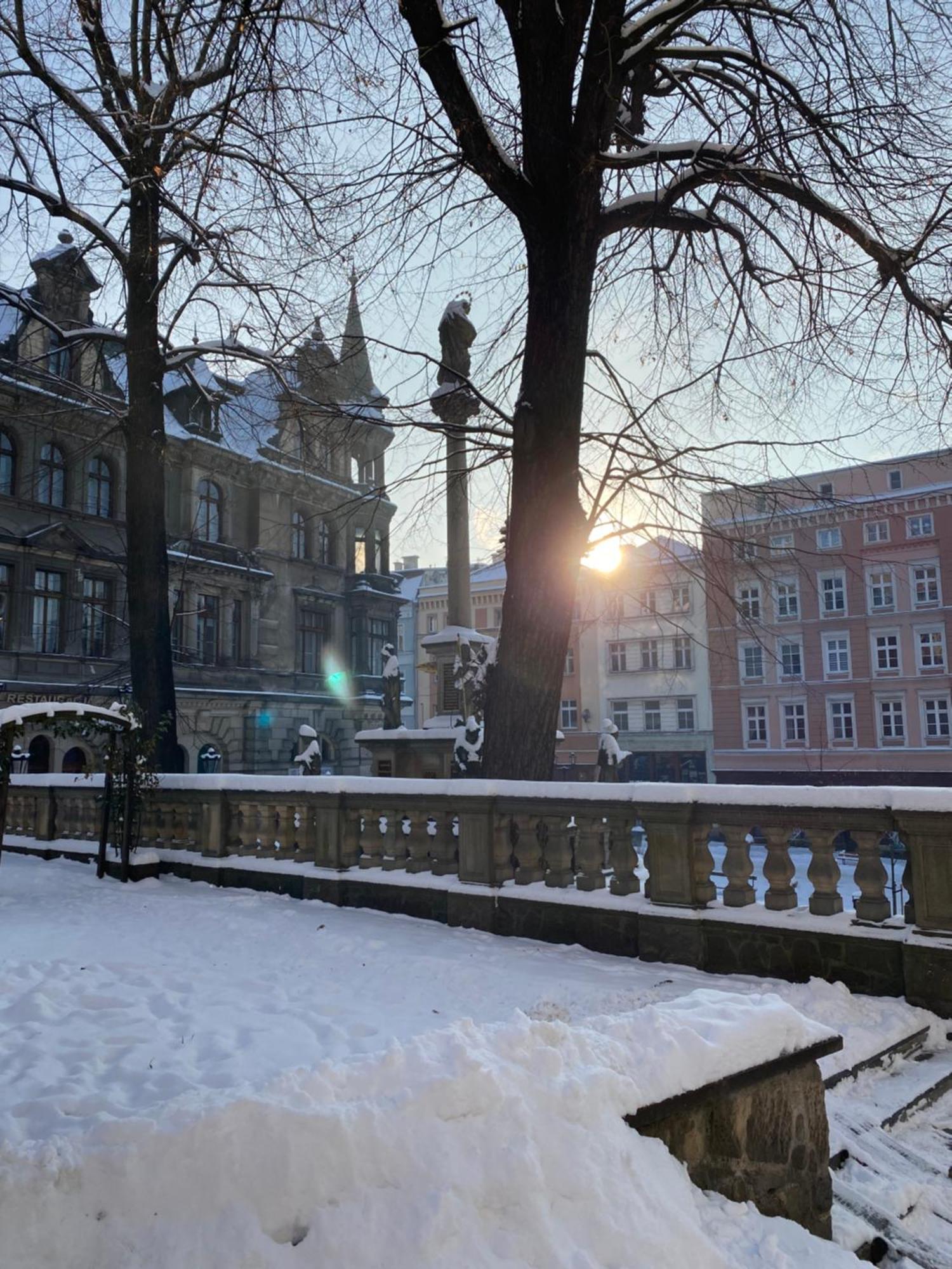 Apartament Przy Ratuszu Kłodzko Buitenkant foto
