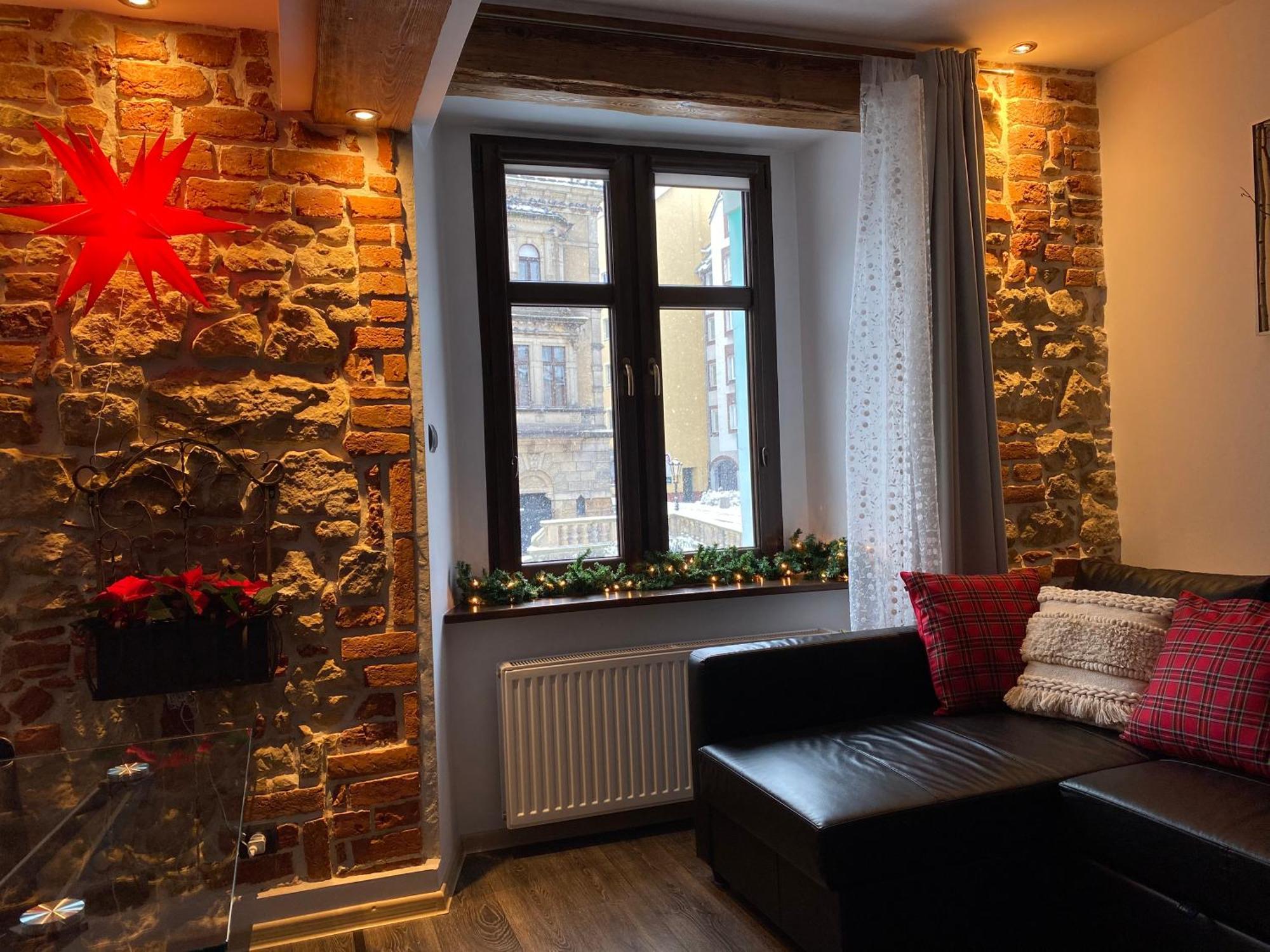 Apartament Przy Ratuszu Kłodzko Buitenkant foto