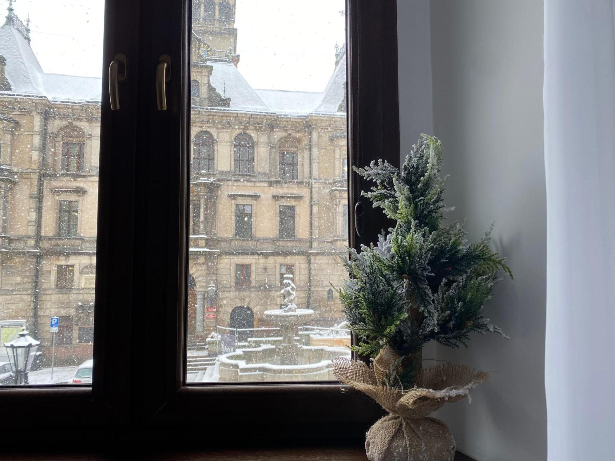 Apartament Przy Ratuszu Kłodzko Buitenkant foto